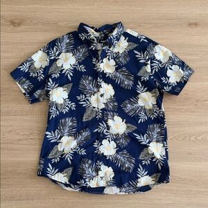 Express Navy and White Floral Men's Shirt